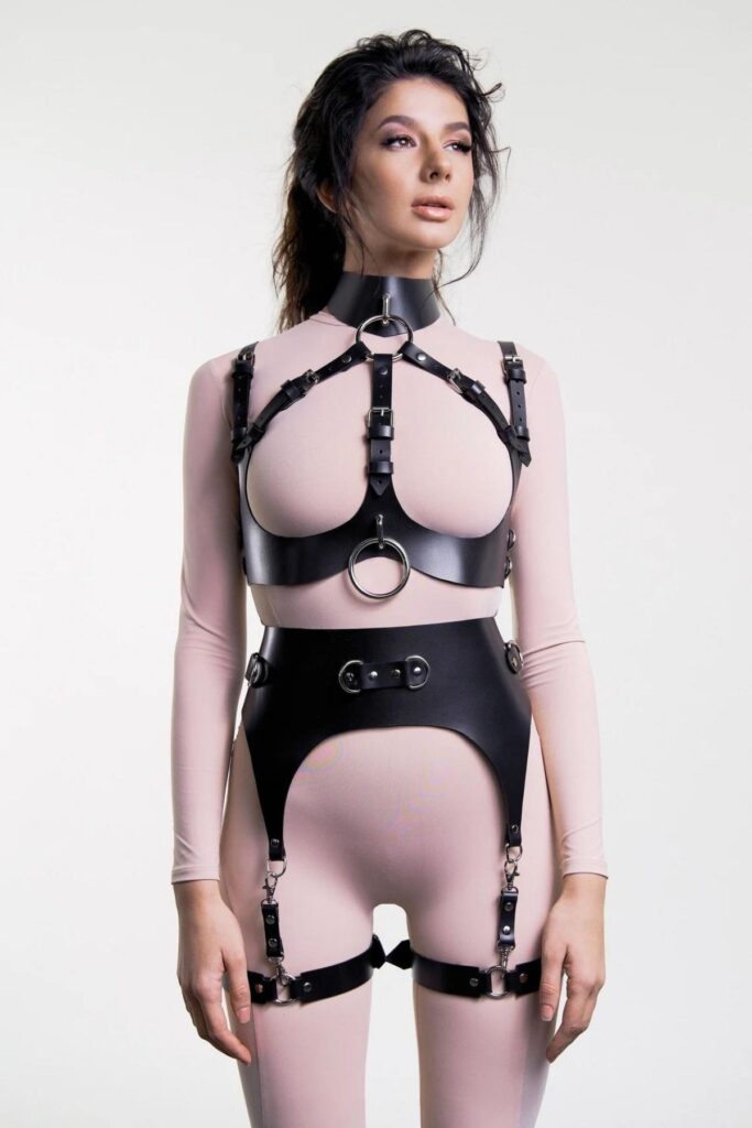 Deluxerie Harness Saet Clorissa 2